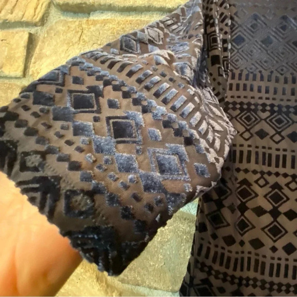 Meadow Rue Anthropologie Women's Velvet Midi Print Feminine Black small pretty! - Picture 12 of 14